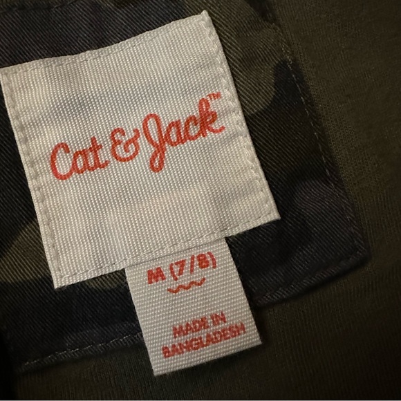 Cat and Jack Camo Jacket Kids Size M 7/8 - Picture 4 of 4